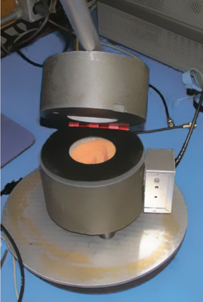 Figure 4: Hinged noise chamber for measuring spectral noise.